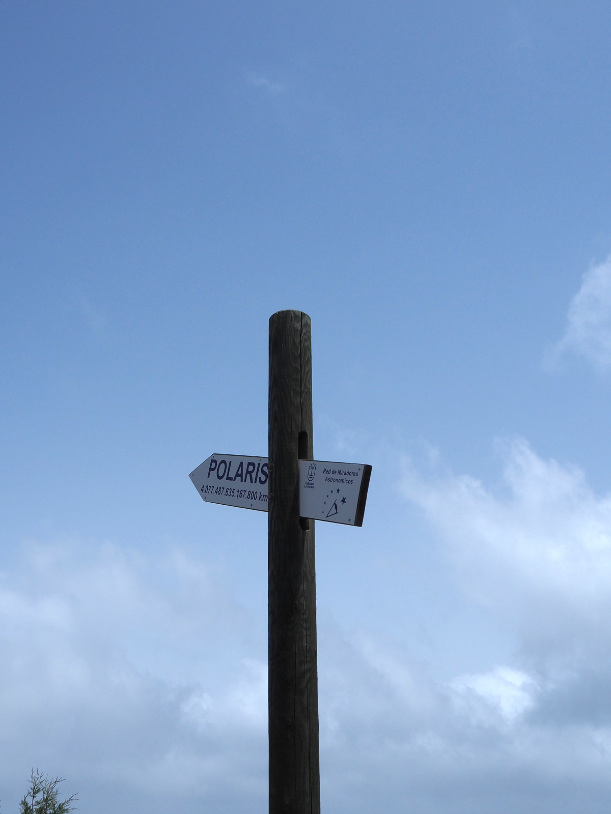 Signpost to Polaris
